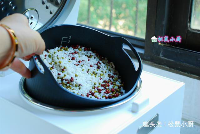 低糖|自从我开始减肥后，天天煮这一锅饭，低糖低热量，米饭粒粒香