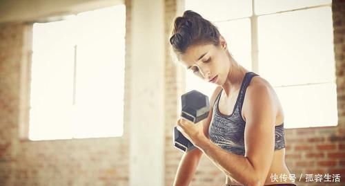 不良习惯|健身与不健身的人相比,一眼就能看出来,知道为什么吗?