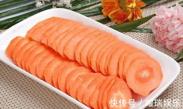 养颜|女性不想老太快，坚持吃3种食物，延缓衰老，祛皱养颜，早吃早好