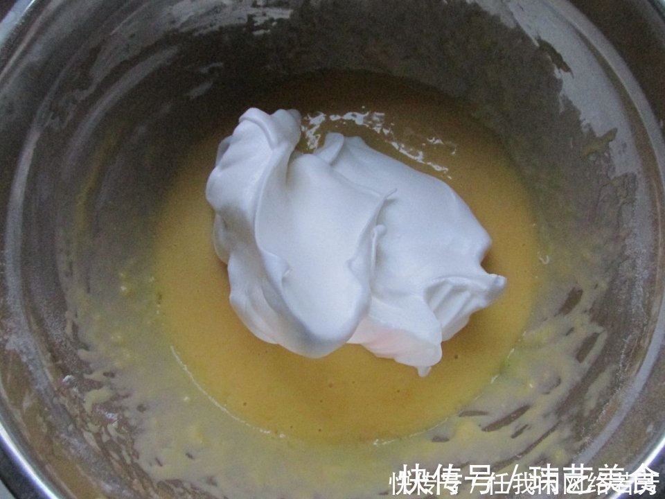 蛋白霜|尝试了多次，终于把蛋糕做成了，把详细做法和配方都告诉你，简单！