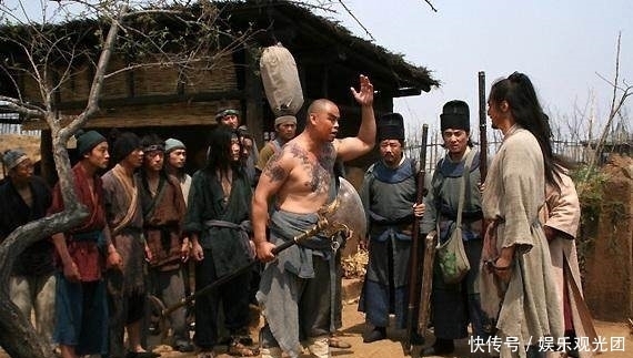 比武|如果比武双方必须互换武器,鲁智深在梁山只剩一个对手