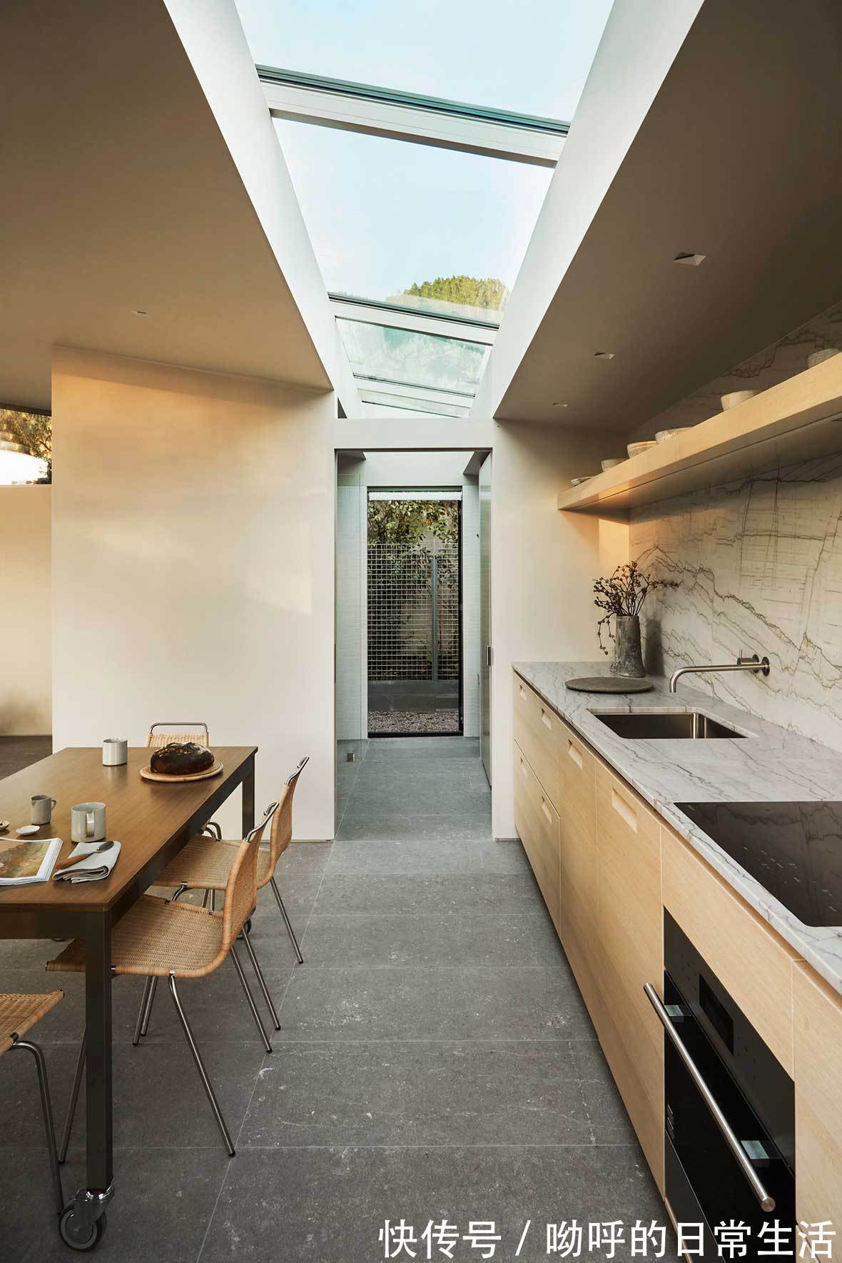 小屋!一位作家的避世海边小屋