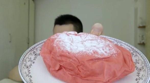 土豪面包|26块一个的面包,切开之后果然不一般,这才叫土豪面包