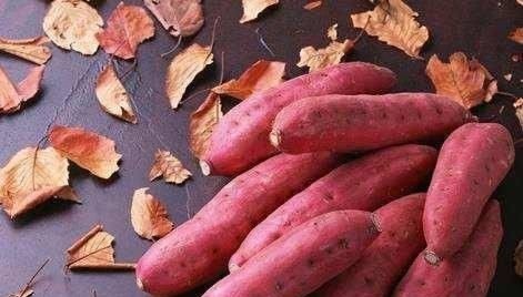 肝纤维化|肝病最怕4种食物，轻松战胜肝癌，还能逆转脂肪肝，来了解下