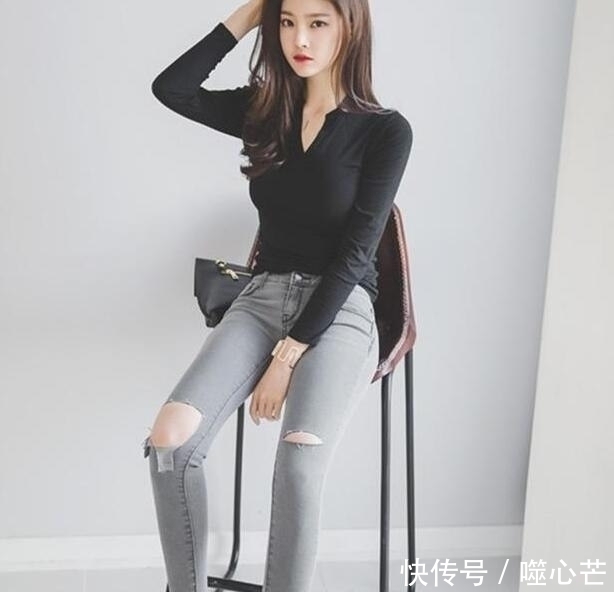 魅力十足|身材很好的阳光女孩, 搭配塑型的牛仔裤, 魅力十足!