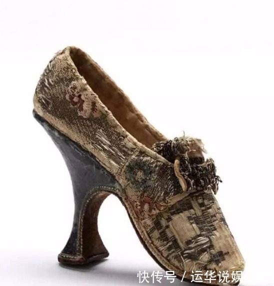 同时代 慈祥当初爱不爱不释手的鞋子,不料百年之后,竟然风靡全球