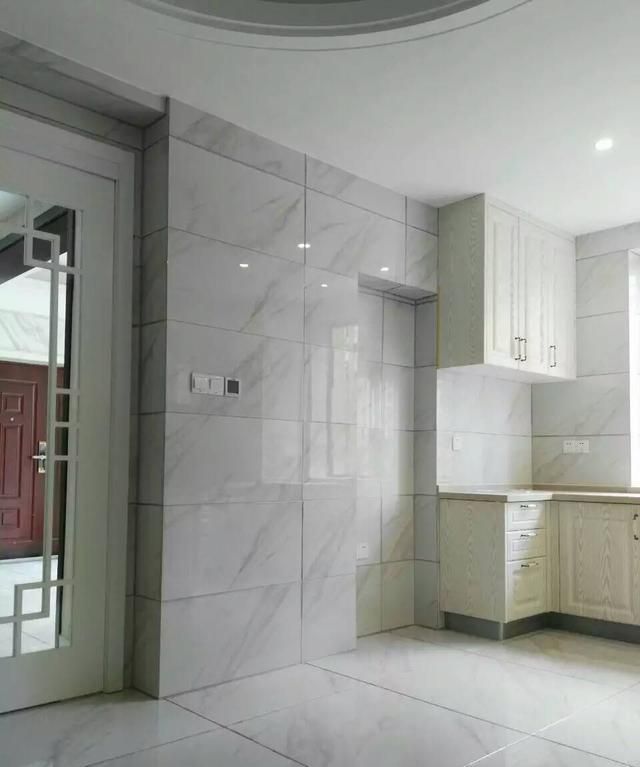 重装|老婆不顾反对非要全屋贴瓷砖,入住后才知有多心塞,真想拆了重装