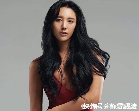 臀围|韩国第一美臀是她，体重132斤，臀围堪比卡戴珊，力量训练真香