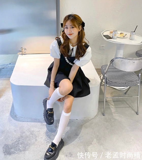 裙子|黑色系裙子也太显气质了!高级大方又显瘦