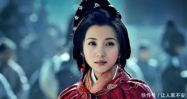 真实|历史上真实的三国故事,超乎想象,人设崩塌