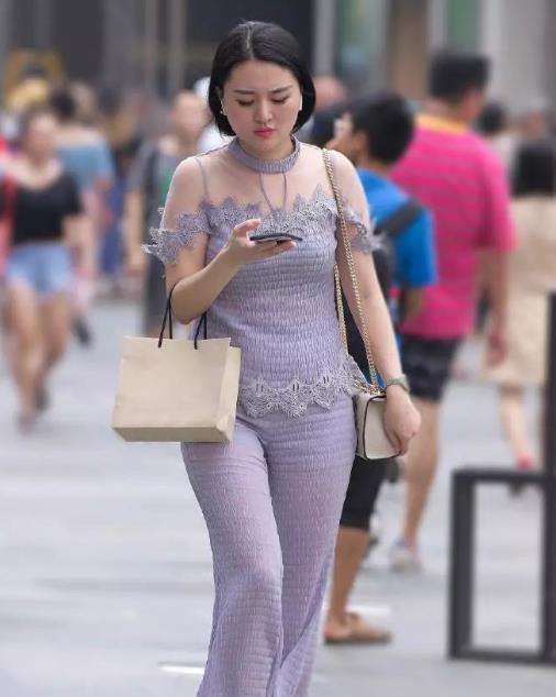 身材高挑|微肉女生的成熟迷人穿搭,显出优雅气质