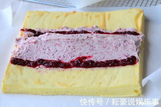 夏天|爆款杨梅蛋糕卷，夏天的快乐值得拥有