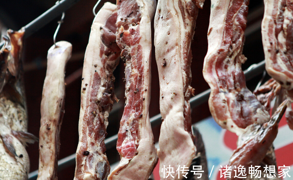 猪肉|腌腊肉时,直接抹盐就错了,教你用了30年的老方法,更香更耐放