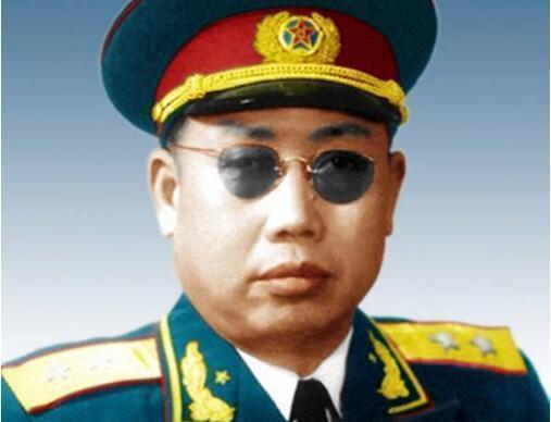 收到|他是林帅的心腹活了95岁，晚年收到林豆豆一件礼物，嚎啕大哭