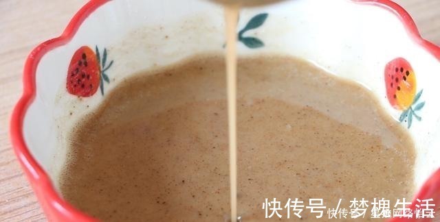 饼子|懒人葱花饼,年夜饭我家最爱的主食,不和面不揉面,个个松软多层