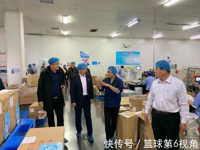 肉球|得了痔疮用什么药好?三甲医院专家揭秘两步痔疮疗法,帮你一招“痔”胜!