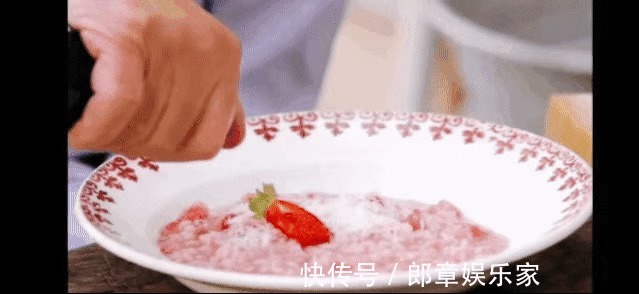 奇葩|俄罗斯4种彪悍的零食，比草莓饺子还奇葩，战斗民族就是牛