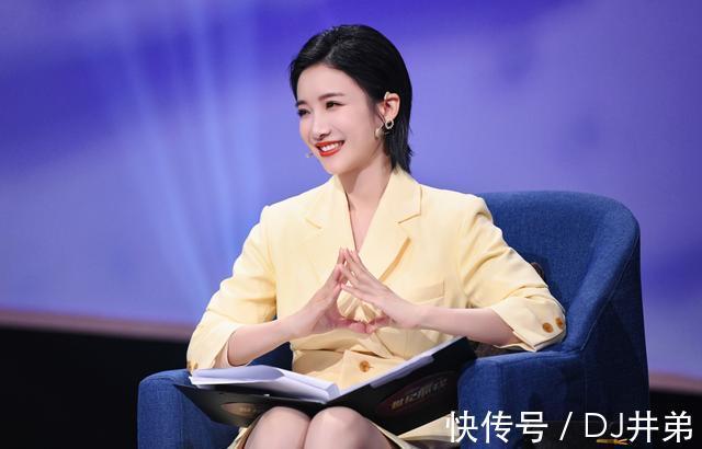 新闻主播|央视年轻主持发展差距大,文艺节目主持人更吃香,新闻主播不讨喜