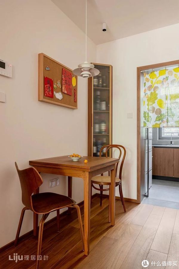 楼房|二手一楼房庭院惨遭荒废,原房东看到改造效果:早知道再加30万也不卖