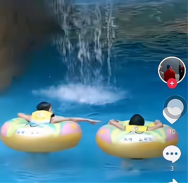计谋得逞乐得|全红婵耍起“小聪明”!计谋得逞乐得哈哈大笑,结果被浇成落汤鸡