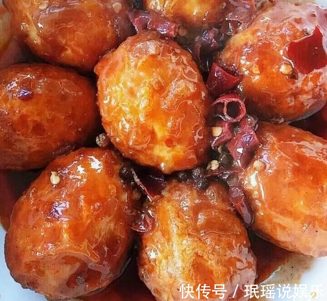 家常虎皮蛋的教程来了,配上一碗热腾腾的白米粥,既营养又开胃