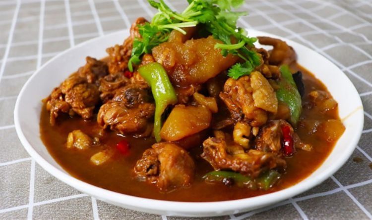 炖鸡时多做两步，比直接炖或者先焯水好吃，鲜嫩不柴，味道好