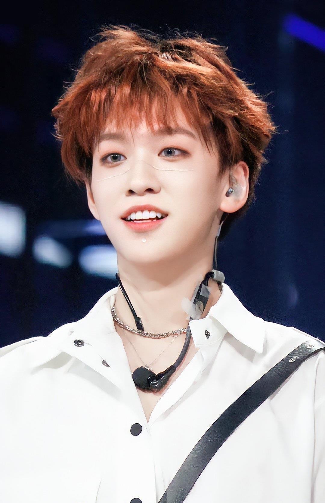 青3余景天、罗一舟对决了个寂寞,四位导师都选赵瑾尧为最优选手