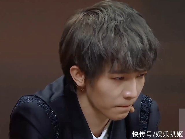 尔冬升怒怼郭敬明后离场,被指不尊重人?其实郭敬明有错在先