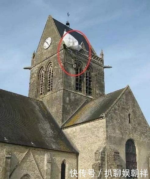 约翰斯蒂尔|他是二战最奇葩的士兵,挂在墙上装死存活,居然还成为了美国英雄