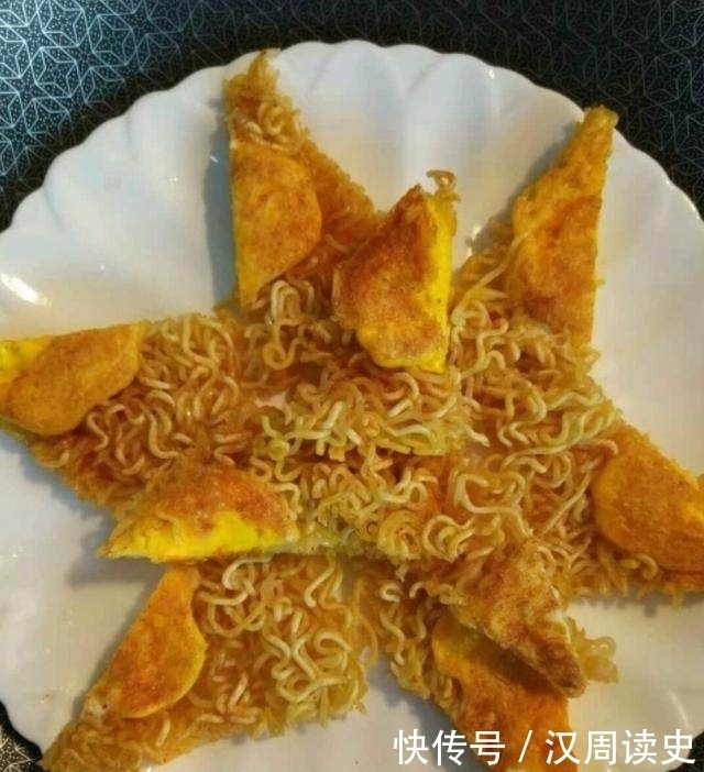 孙女|看了奶奶给孙女做的早餐,老公哭着回来了!得知原因让人哭笑不得