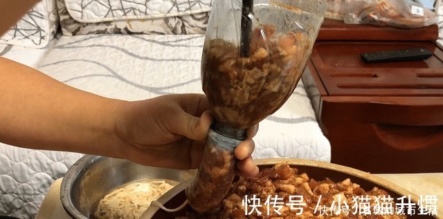 腥味|想灌香肠的要收藏！这配方我用了15年，没有腥味，腊肠嚼劲十足