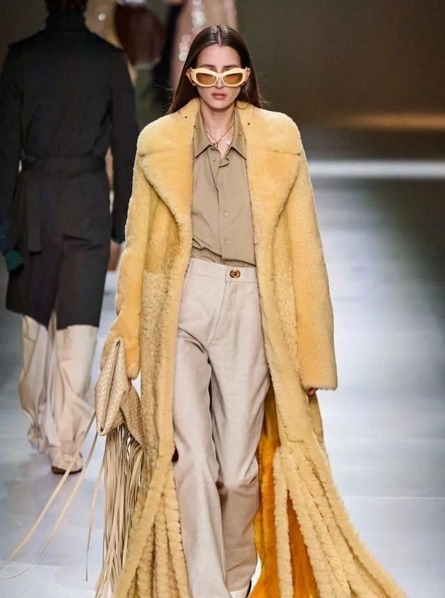 复盘时装周8种时尚打开方式202021秋冬潮流看这里