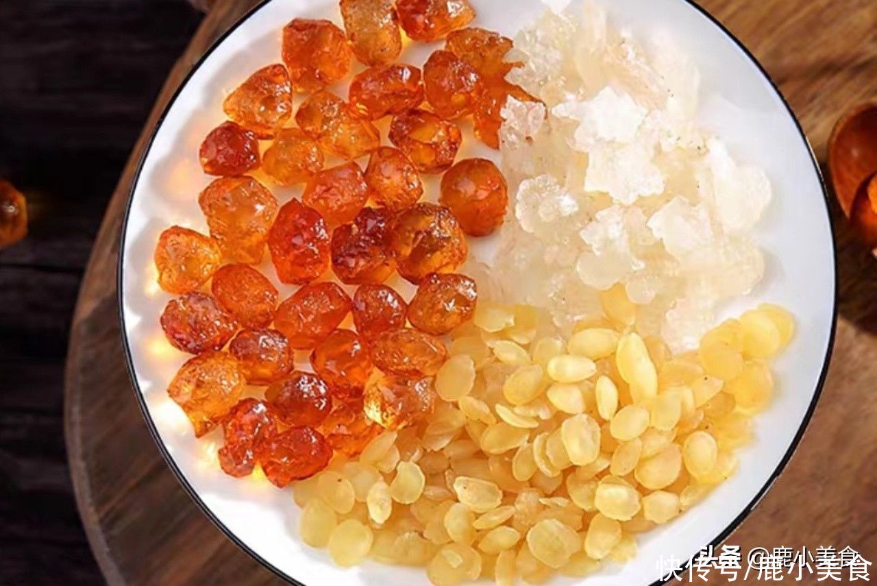 常喝|三伏天,女性常喝这碗“美人羹”,甜润好喝,养颜补水,皮肤滋润