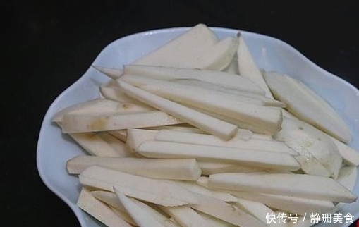 冬季我家最常吃的一道菜,隔三差五就做一回,每次吃精光还不过瘾