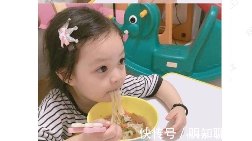 果蔬汁|儿科医生孩子没过2岁,3种辅食别碰,不然脾胃受伤只剩后悔