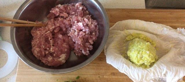 妈妈|屋顶上的厨房可以用,妈妈一壶乱七八糟地开一壶,一口一口