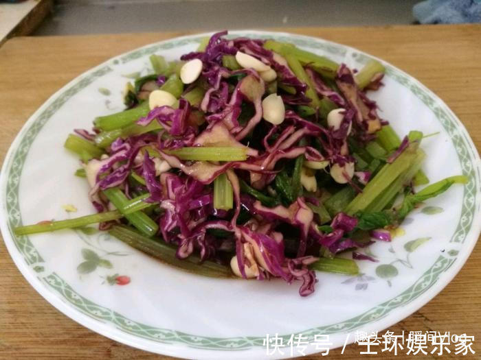 水煮鸡胸肉|七天健康瘦10斤方法，饮食一周速减脂餐