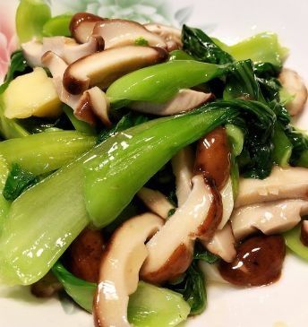 绿色菜|孩子刚进入青春期是身体发育的黄金期，多吃绿色菜，营养美味