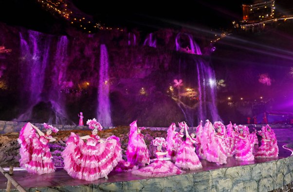 芙蓉镇里的土家年,土家儿女这样过