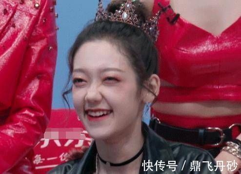 yig学生在使用易高台词时，谁注意他们的表达比龚斗戏强