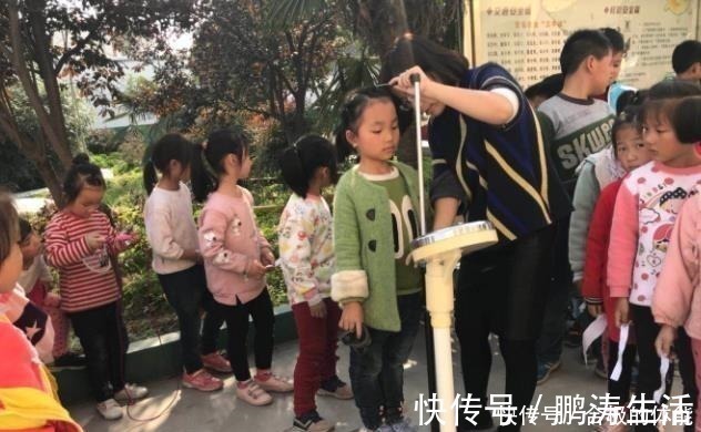 身高|孩子若出现这些特征,可能要停止长高了,家长别不当回事!