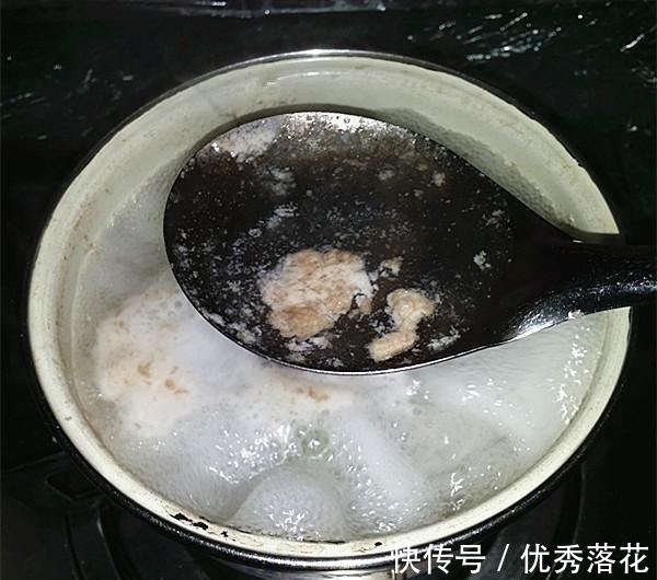 清脆|鸭肉怎么吃教你一道盐水鸭胗，清脆爽口，吃起来使人心旷神怡！