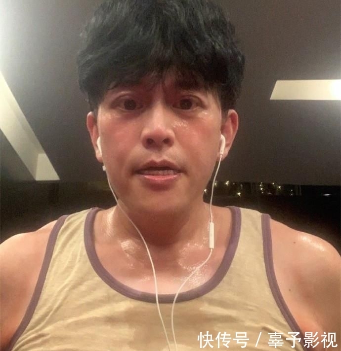 50岁资深男星发文求工作!自曝因病休养4年