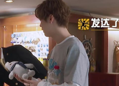 一席话|鹿晗录节目低血糖?邓超一席话导演都来不及打码,节目组太真实