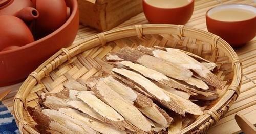 防病|黄芪和此物是“黄金搭档”,没事常喝点,可以祛湿散寒、滋补肝肾