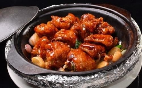  一滴水|名菜“三杯鸡”是哪三杯？不放一滴水，全靠“三杯料”，美味诱人