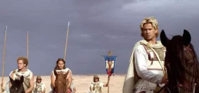 看错|他宣称要拿下中国,在东征时却看错地图到了邻国,结果邻国被灭国