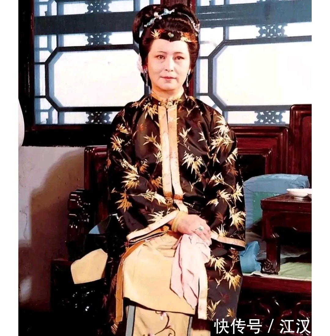 红楼梦@人参养荣丸是过期药,此药藏了王夫人和宝钗,对贾母和黛玉的恶意