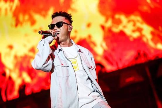 热狗|《披荆斩棘的哥哥》开播，除了霍尊热狗，这些哥哥也很危险