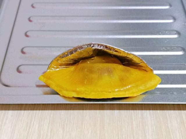 烤箱|用蛋挞皮做好吃的紫薯酥,简单好做的小甜品,孩子很喜欢吃